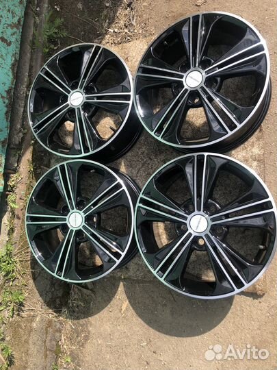 Khomen wheels R16