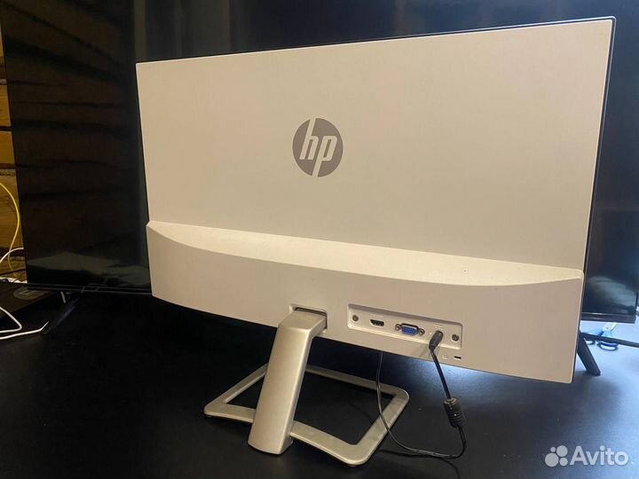 Монитор HP / 24 дюйма