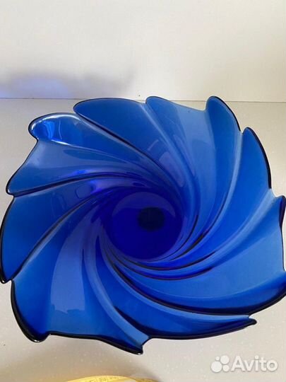 Ваза для фруктов и манежница