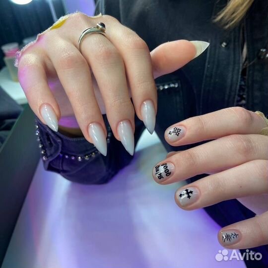 Маникюр, педикюр,укрепление, наращивание ногтей