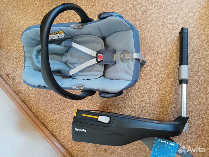 Автолюлька maxi cosi с базой isofix