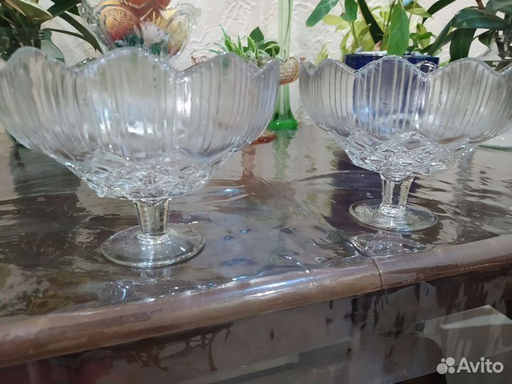 Ваза конфетница, фруктовница на ножке СССР