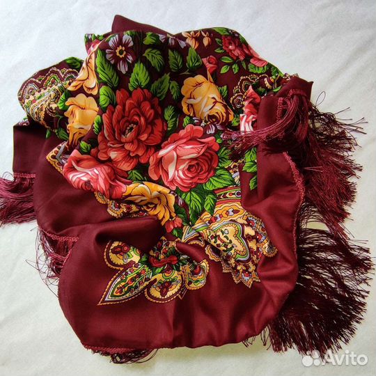 Платок шаль 150х150 Бордовый