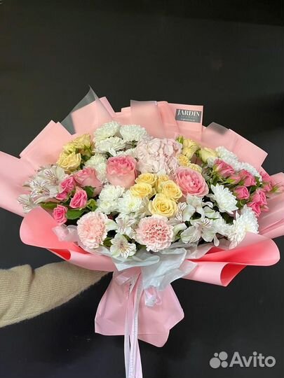 Живые цветы букеты