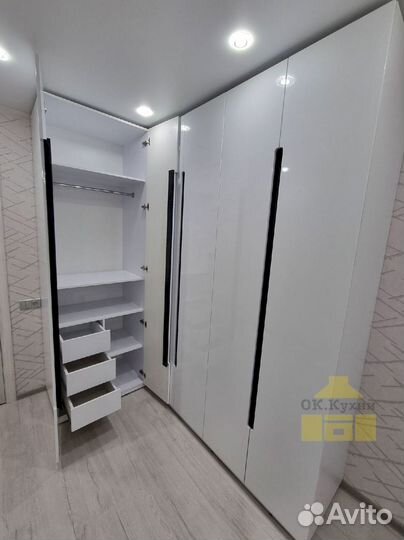 Встроенный шкаф