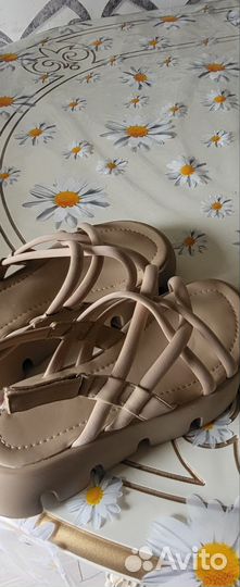 Сандалии для девочки38