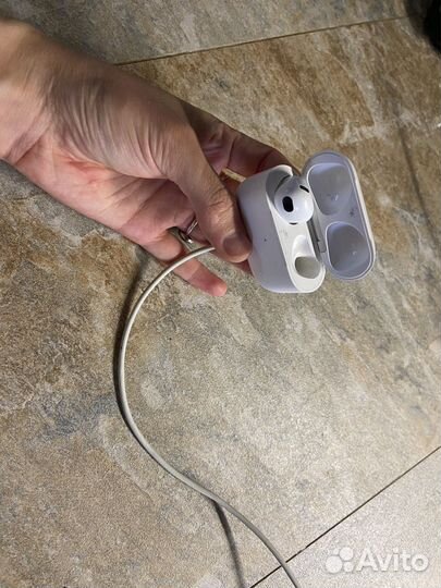 Оригинальные наушники apple