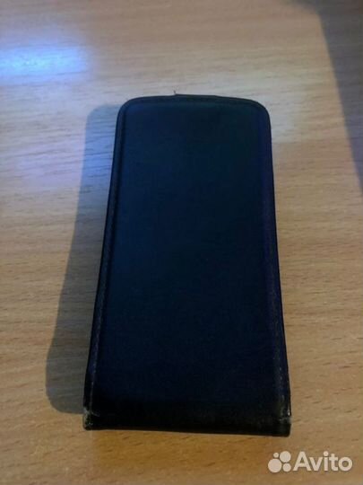 Чехол-книжка для iPhone 4/4S