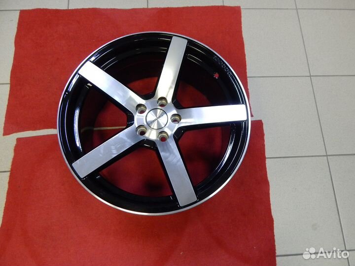 Всего 1шт Vossen cv3 R17 J8 ET30 5*100 5109