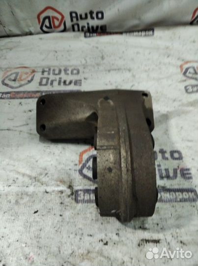 Подушка двигателя задняя Chevrolet Captiva C100