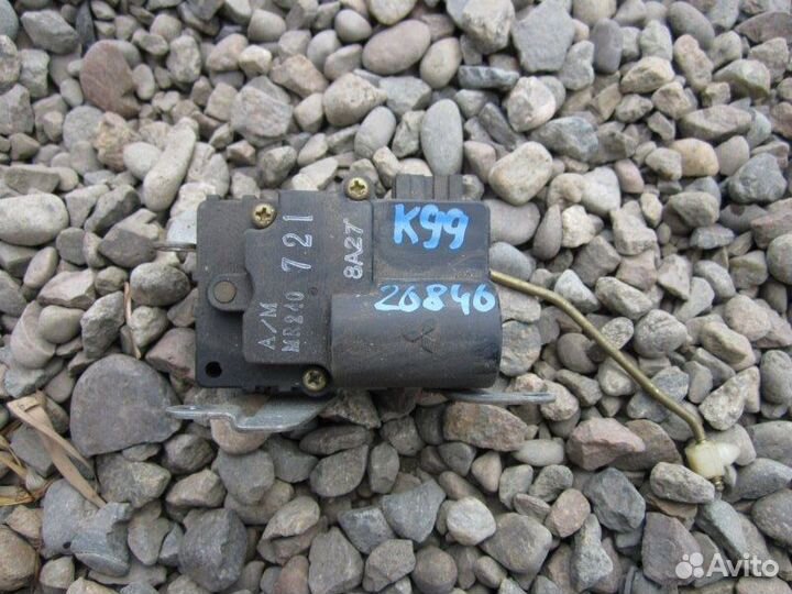 Сервопривод заслонок печки Mitsubishi Challenger