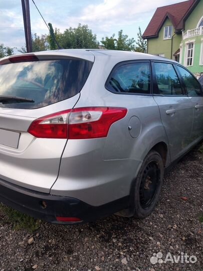 Ford Focus 1.6 МТ, 2012, 270 000 км