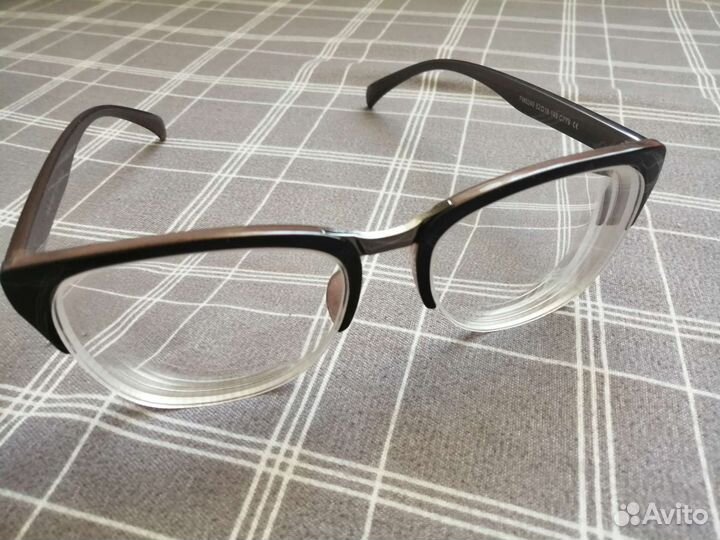 Очки для зрения - 5,5