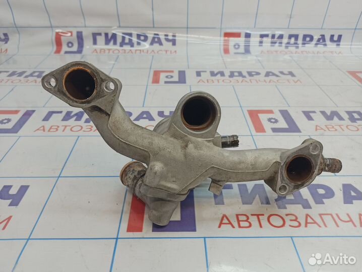 Корпус термостата Hyundai Tucson (JM) 25620-37351