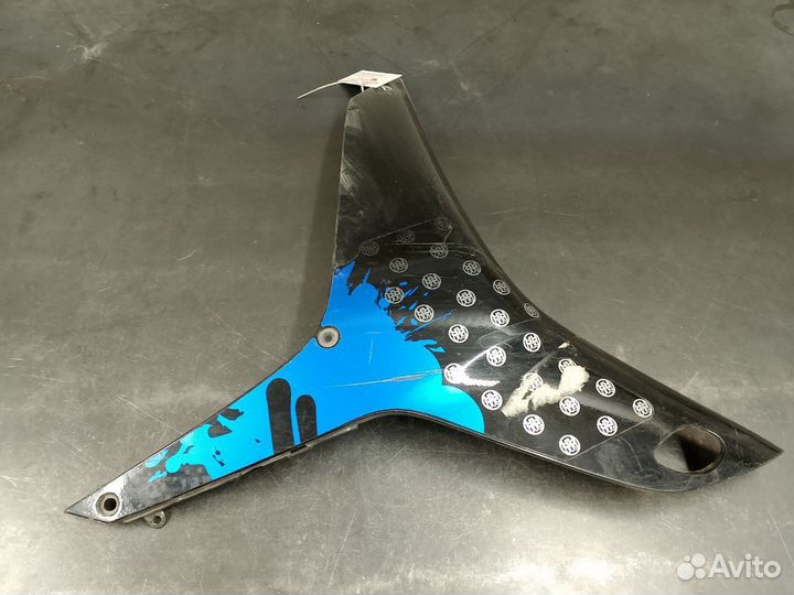 Honda CBR600RR 09 накладка пластик левая