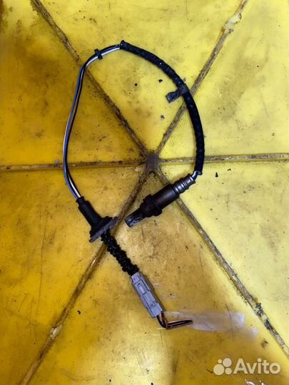 Лямбда-зонд Toyota Avensis ZZT25 1zzfe 2003