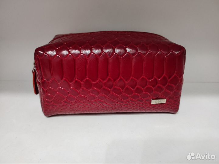 Косметичка натуральная кожа esse