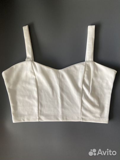 Топ женский белый
