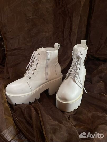 Ботинки ASOS белые