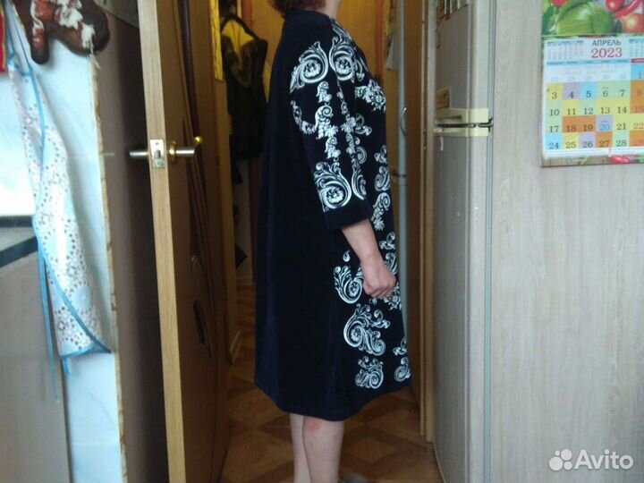 Халат велюровый новый 52 размер