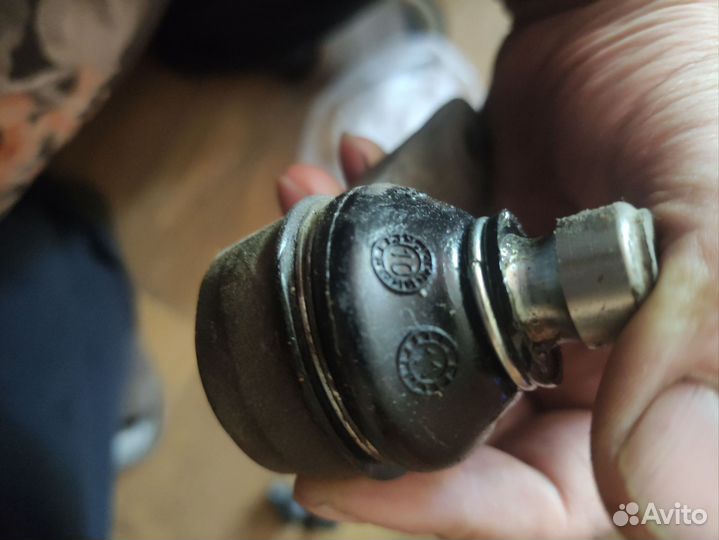 Шаровая опора audi 80