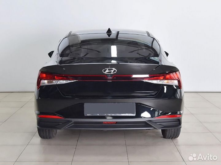 Hyundai Elantra 1.6 AT, 2021, 16 082 км