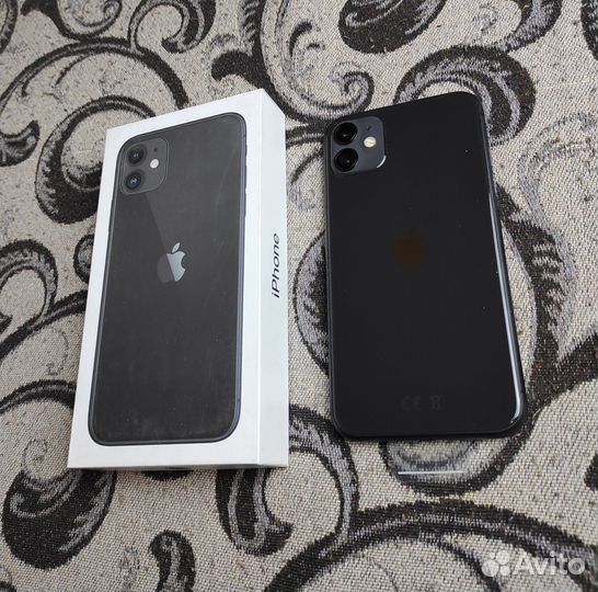 iPhone 11, 64 ГБ