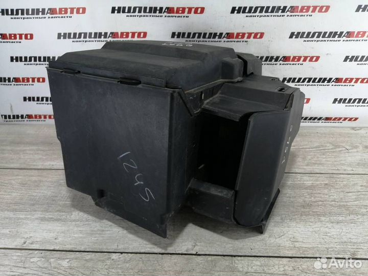 Корпус акб Форд Фокус 2