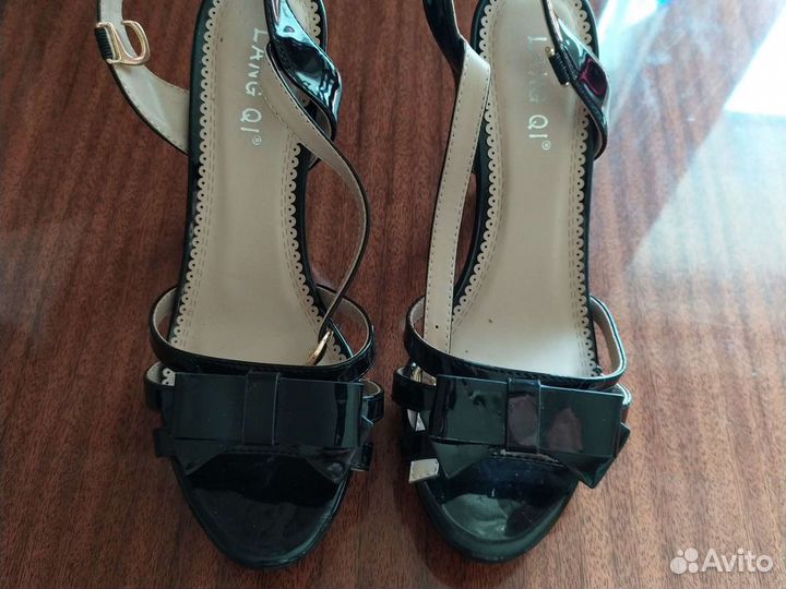 Туфли женские