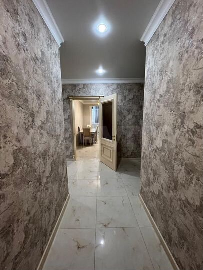 2-к. квартира, 115 м², 2/5 эт.