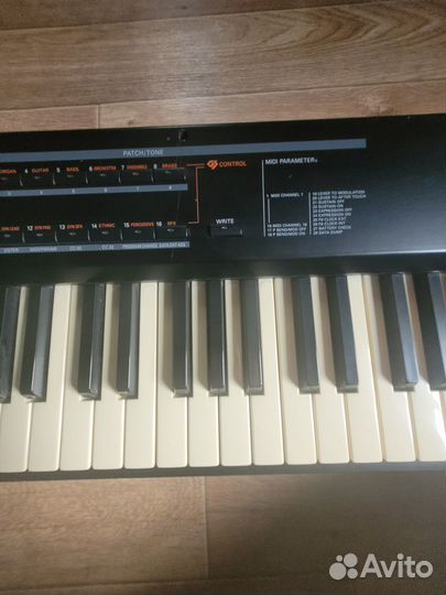 Миди клавиатура Roland A-33