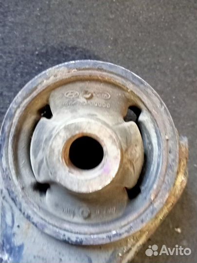 Рычаг подвески передний правый Kia Cerato 2009