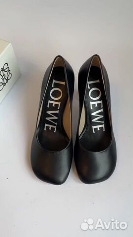 Туфли лоэве. Loewe туфли. Loewe кожаные туфли. Экстравагантные туфли. Туфли loewe с шариком.