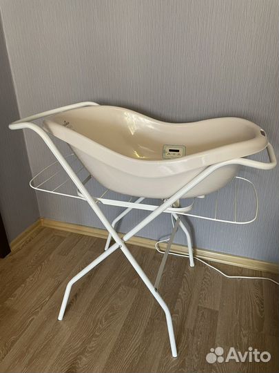 Ванночка для купания с термометром