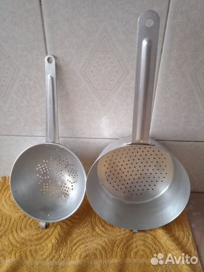 Алюминиевые кастрюли и дуршлаги времён СССР