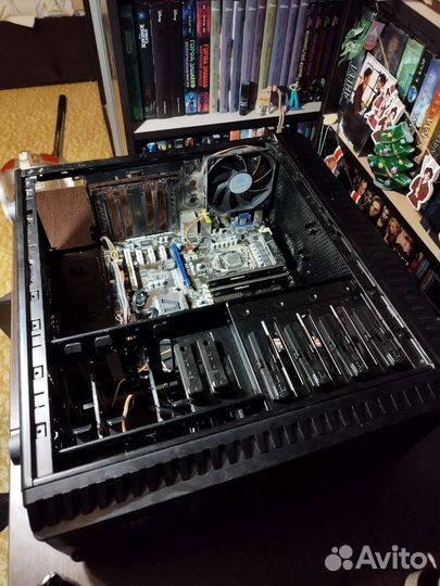 Материнская плата, процессор, RAM, корпус, монитор