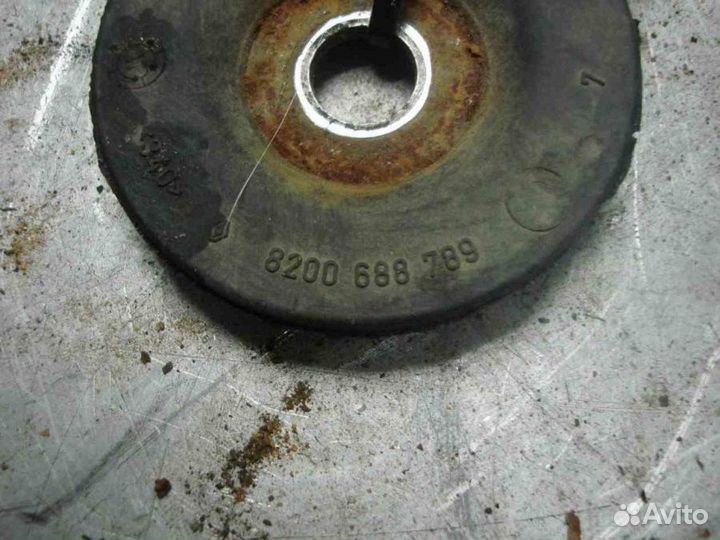 Опора Renault Master III 2010