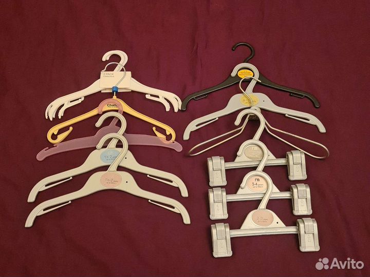 Вешалки детские
