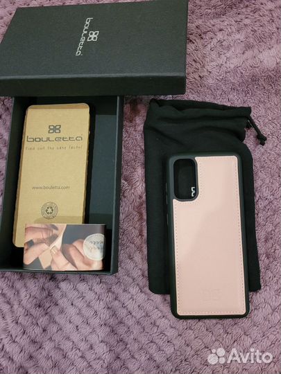 Чехол на samsung s20 новый