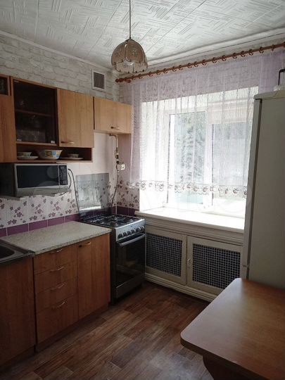 3-к. квартира, 57 м², 2/3 эт.