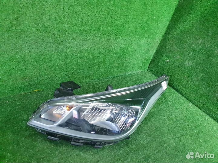 Фара левая Kia Rio