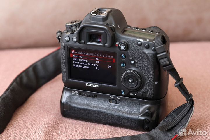 Canon EOS 6D body + батарейный блок