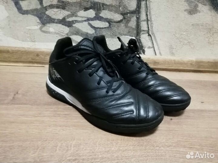 Футбольные бутсы kipsta 39 размер