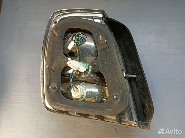 Фонарь правый hyundai xg