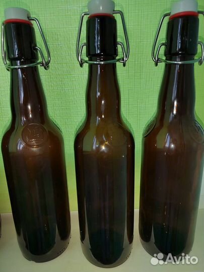 Бутылки с бугельной пробкой