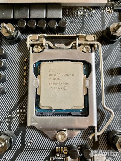 Процессор (1151v2): Intel core i5 8600k