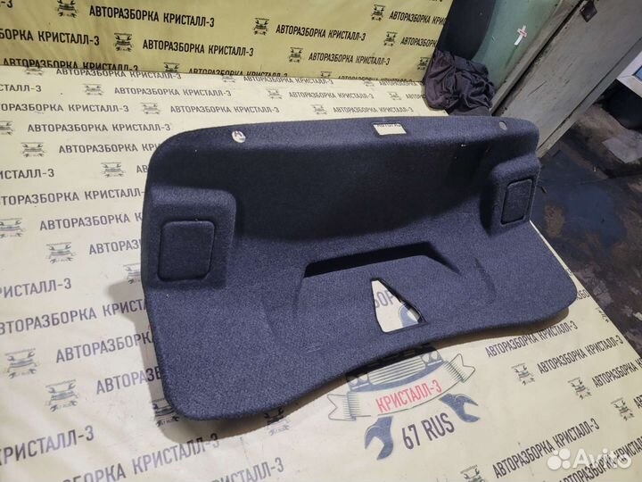 Обшивка крышки багажника audi a4 b7