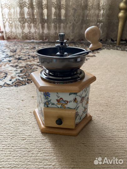 Кофемолка ручная