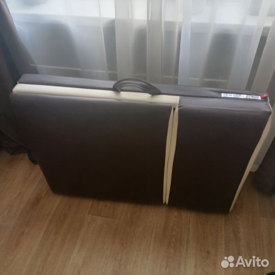 Массажный стол Yamaguchi