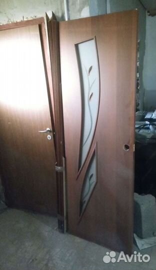 Двери 70см